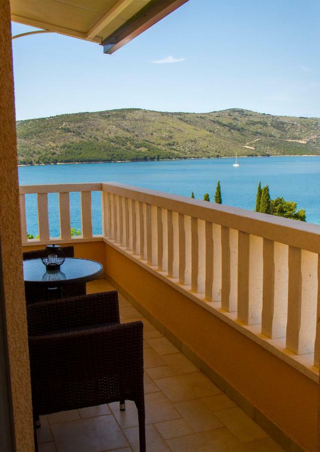 Apartment Punta Seget Vranjica Exterior foto